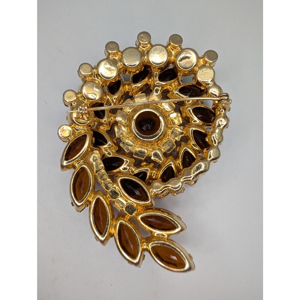 Verified D&E JULIANA (Ref #3778) Topaz and AB Paisley/Comet Brooch LIKE NEW - Picture 2 of 5